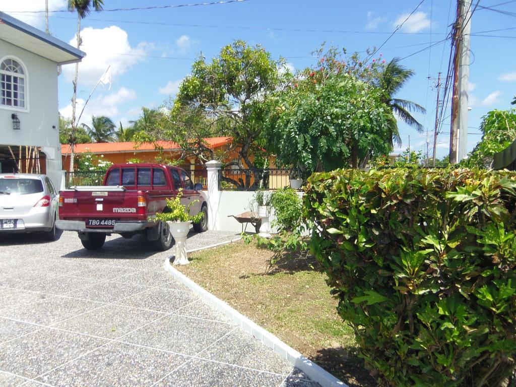 Airport Inn Piarco Kültér fotó