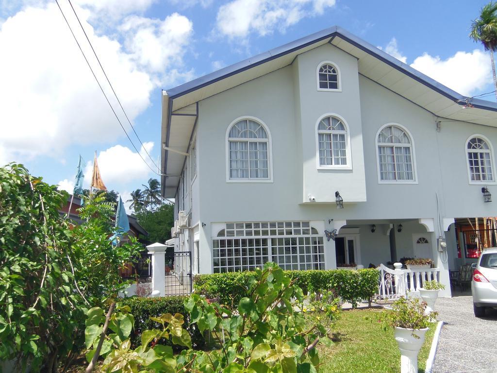 Airport Inn Piarco Kültér fotó